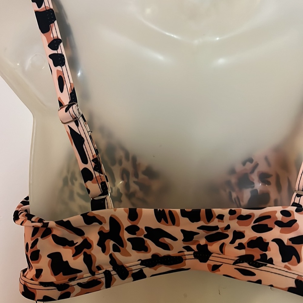 Boutique Leopard Print High Waisted Bikini Set Front Cutout L NWT - Picture 6 of 7